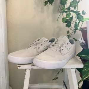 Nike SB Shane - Summit White Lucky Green